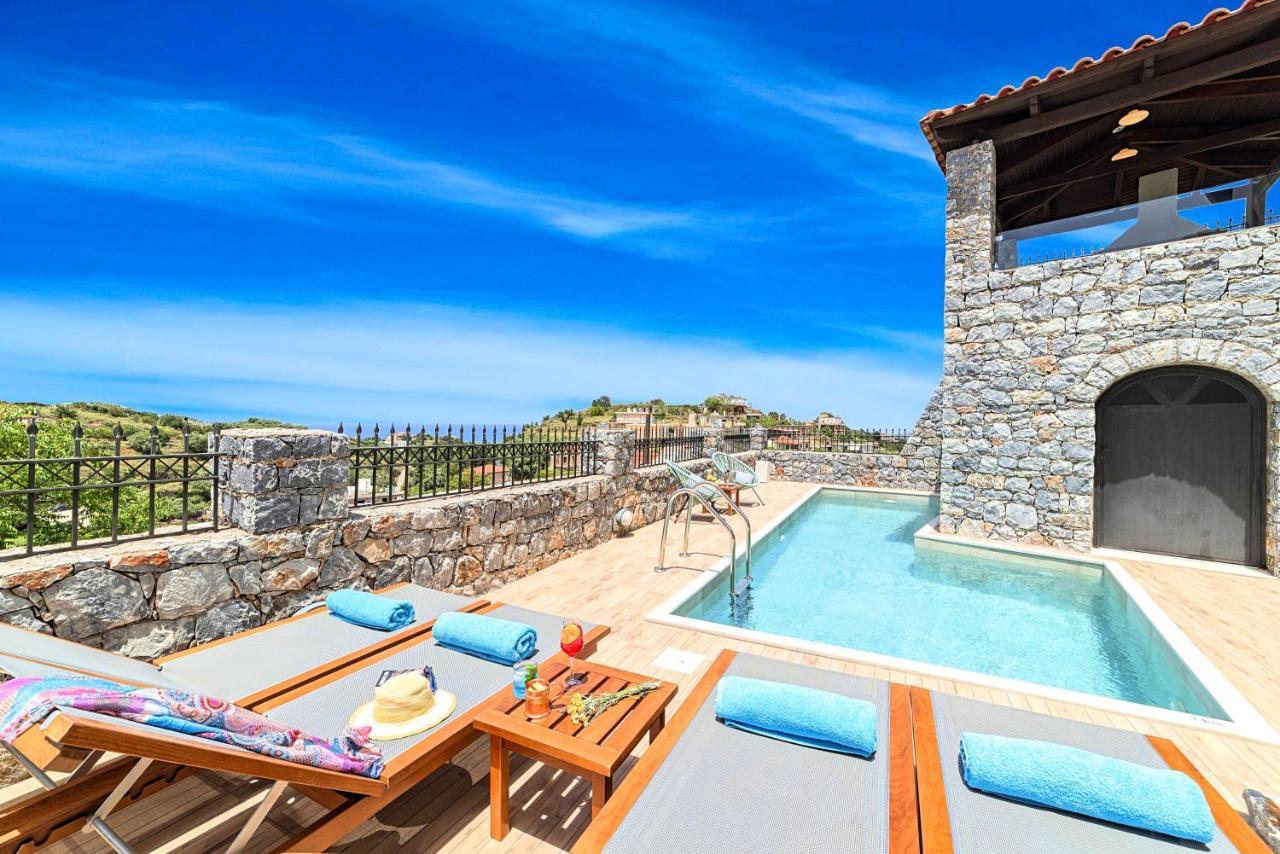 Acrothea Villa Heated Pool Hriszí Aktí Haniá Kültér fotó